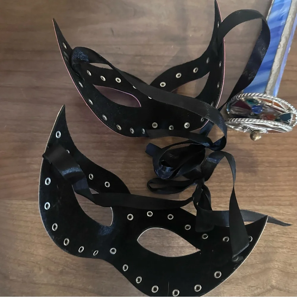 Mardi Gras Elegant White and Pink Studded Masks